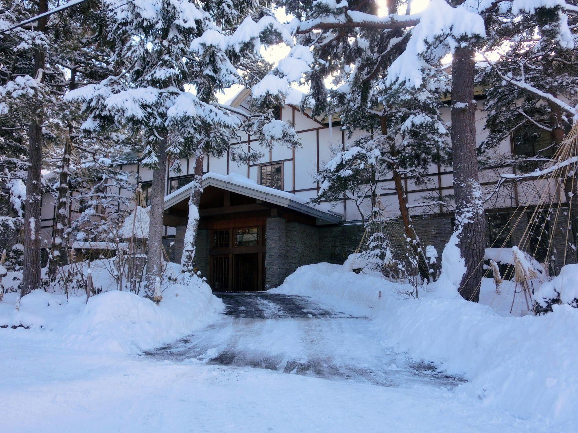 Senjukaku Hotel Yamanouchi  Exterior foto